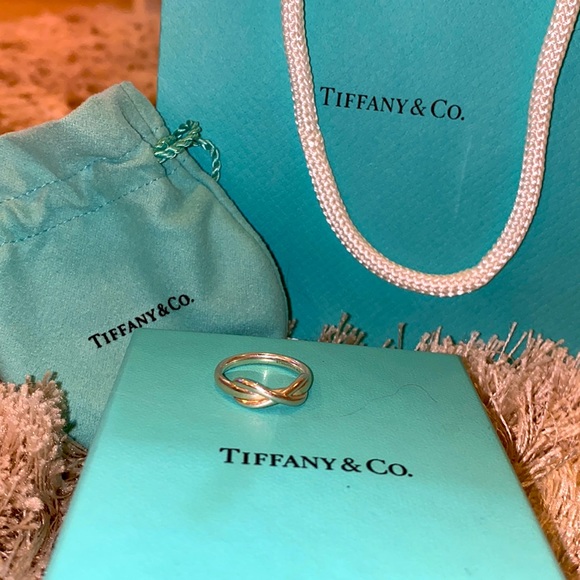 Tiffany & Co Ring - Picture 6 of 8